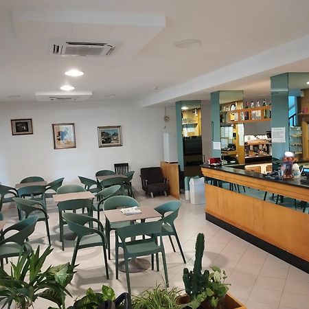 Hotel Irene Riccione Extérieur photo