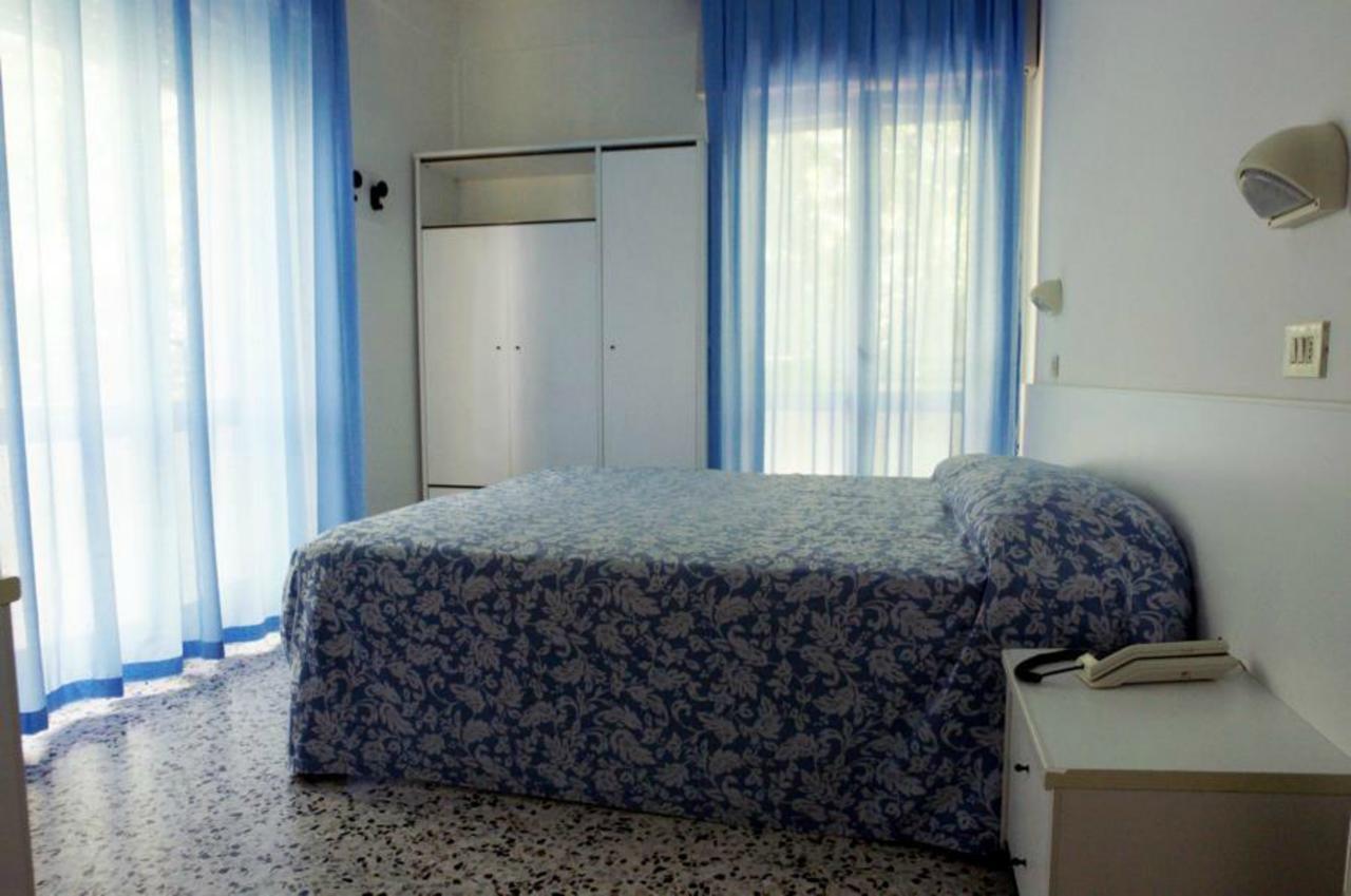 Hotel Irene Riccione Extérieur photo
